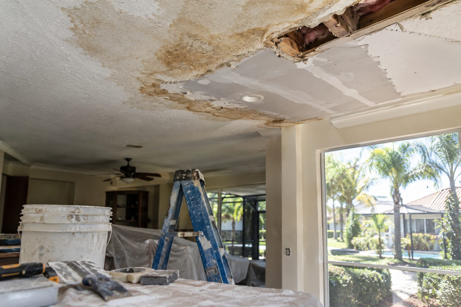 Ceiling & Water Damage Repair in Minneola, FL by Cavender Drywall